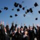 perbedaan diploma dan sarjana