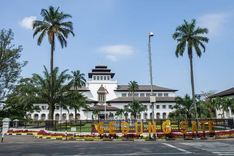 Nama Kota Bandung 