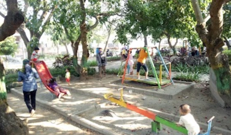 Daftar Aktivitas Ketika Ke Taman family Park Suromulang