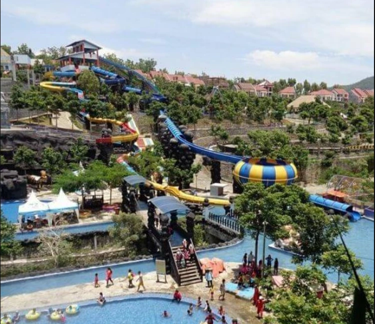 Objek Wisata yang Ada di Kediri Waterpark